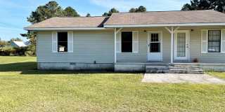 Cute Duplex in Cochran, GA Gallery 1