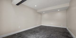 Beautiful 5 Bed / 3.5 Bath Home for Rent in Draper Gallery 25