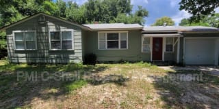 216 Marine Dr Gallery 1