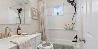 Nice Single-Family Home! Gallery 12