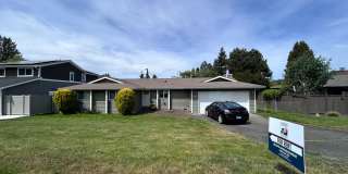 3 Bedroom 2 Bath home in south Bellingham with a 2-car garage 3 Bedroom 2 Bath home in south Bellingham with a 2-car garage Gallery 1