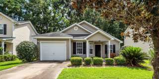 Charming move-in ready 3-bedroom, 2-bath! Gallery 1