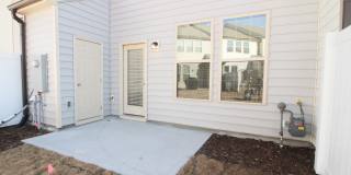 Beautiful and Bright 3 bedroom 2.5 bath Townhouse in Brightleaf with a Garage!! Gallery 19