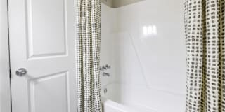 Lofts at North Hills Gallery 13