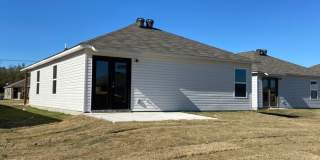 Now Pre-Leasing! Modern 3-Bedroom, 2-Bath Home in Faulkner Crossing Gallery 17