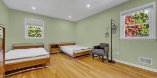 25 Surrey Lane Gallery 24