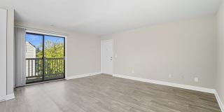 Candlelite Apartments Gallery 22