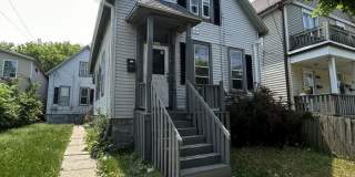 2121 W. Brown Street, Milwaukee - 3 Bedroom House Gallery 1