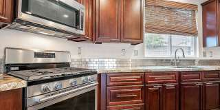 Modern 5 Bedroom in Paseo Del Sol Gallery 20