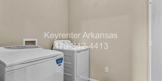 Beautiful home Located in desirable west Fayetteville neighborhood with playground Gallery 27