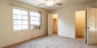 449 North Euclid Avenue Gallery 16