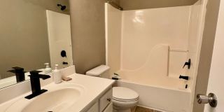 3 Bedroom in Quiet Cul-De-Sac! 3 Bedroom in Quiet Cul-De-Sac! Gallery 10
