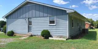 1807 MEADOW Drive Gallery 1