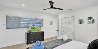 911 N Northlake Dr Gallery 29