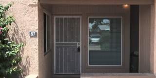 **BEAUTIFUL RENOVATED 2 BEDROOM/2 BATHROOM PATIO HOME IN CHANDLER (CHANDLER BLVD & COOPER)** Gallery 1