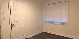 1213 N 32nd Ave Gallery 36