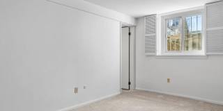 6352 Aurelia St Gallery 12