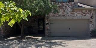 Great Condo close to Promenade!! Gallery 1