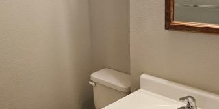 Clean 4 Bedroom Home near CSU Gallery 8