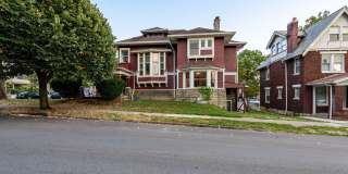 Summit St 1689 MLR Gallery 30