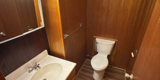 171 W. Patterson Ave. Gallery 15