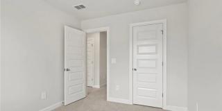 Brand New 3/2.5 Move In Ready Now! Gallery 16