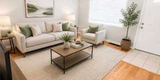 Spacious 2-Bedroom South Side Flats Home – Fenced Yard, Private Patio & Central A/C Gallery 1