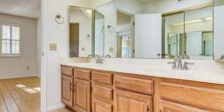 7420 East Wandering Road Gallery 22