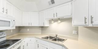 Townhome in Phoenix Gallery 13