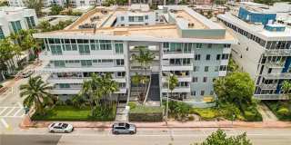 7800 Collins Ave Gallery 2