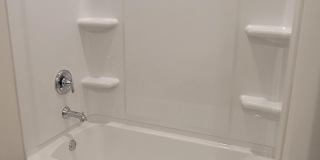 106 Horseshoe Boulevard Gallery 24