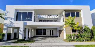 10289 NW 75th Ter Gallery 1