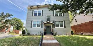 5345 Quincy Street Gallery 1