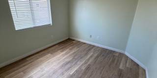AMERICANA Property Mgmt - 2 story 4 Beds + Loft + Office  in the Gated Community in East LV Gallery 34