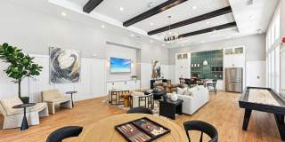 District West Gallery 16