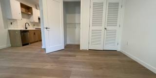 104 Howe Gallery 28