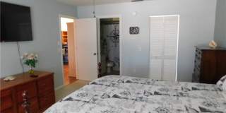 95 E Hartford Street unit: 10A Gallery 8