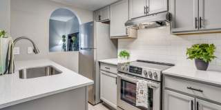Mateo Apartment Homes Gallery 1