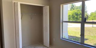 Available Now!!!. Huge 4 bedroom/Greenbriar Area. Gallery 12