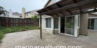 Glen Cove Beauty 3 bed 2.5  bath 2 Story home in established neighborhood Gallery 34