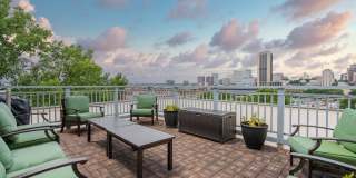 2001 East Gallery 16