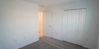 Single Family House Minutes to Davenport Posner Park Shopping Mall Gallery 13
