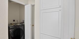 Charming 2 Bedroom 1 Bath Apartment For Rent Gallery 8