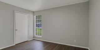 Magnolia Drive Gallery 9