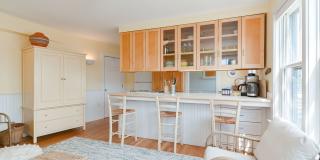 Winter Rental: Waterfront 3 Bed/3 Bath on Rocky Neck Gallery 45