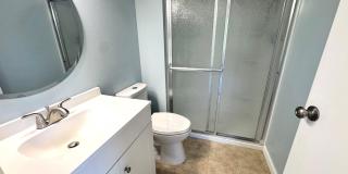 1502 THE WOODS Gallery 21