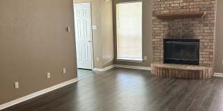 4208 Frontier Trail Gallery 4