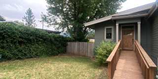 1 bedroom 1 Bath in Bingen, WA Gallery 1