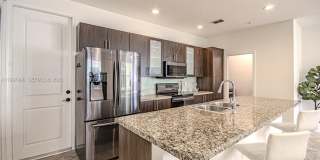 1430 NW 48th Dr Gallery 11