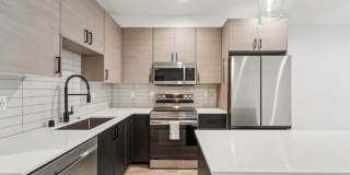 909 Hiawatha PL S #B Gallery 1